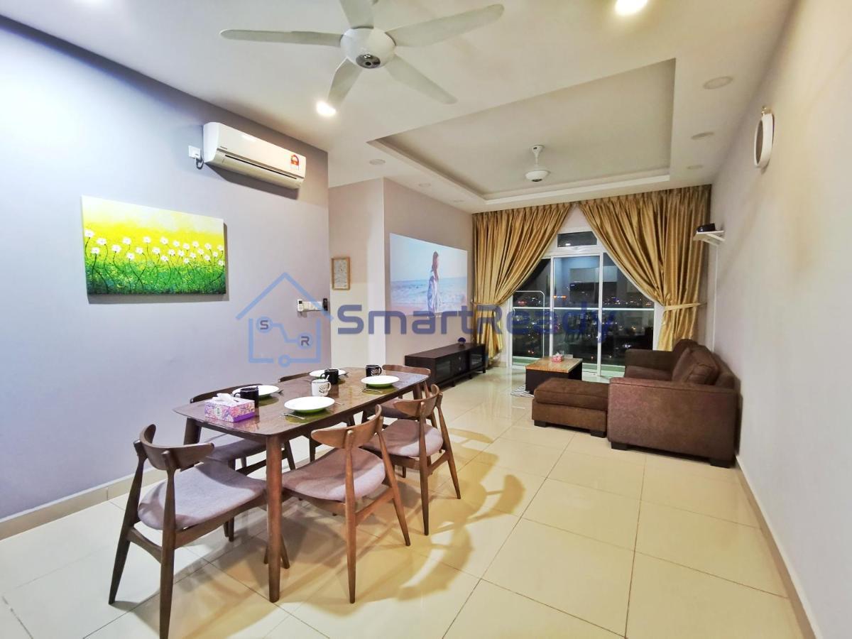Twin Galaxy Suites By Sr Home ยะโฮร์บาห์รู ภายนอก รูปภาพ