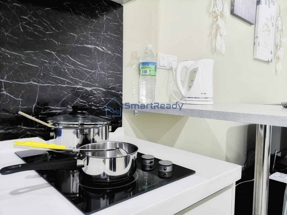 Twin Galaxy Suites By Sr Home ยะโฮร์บาห์รู ภายนอก รูปภาพ