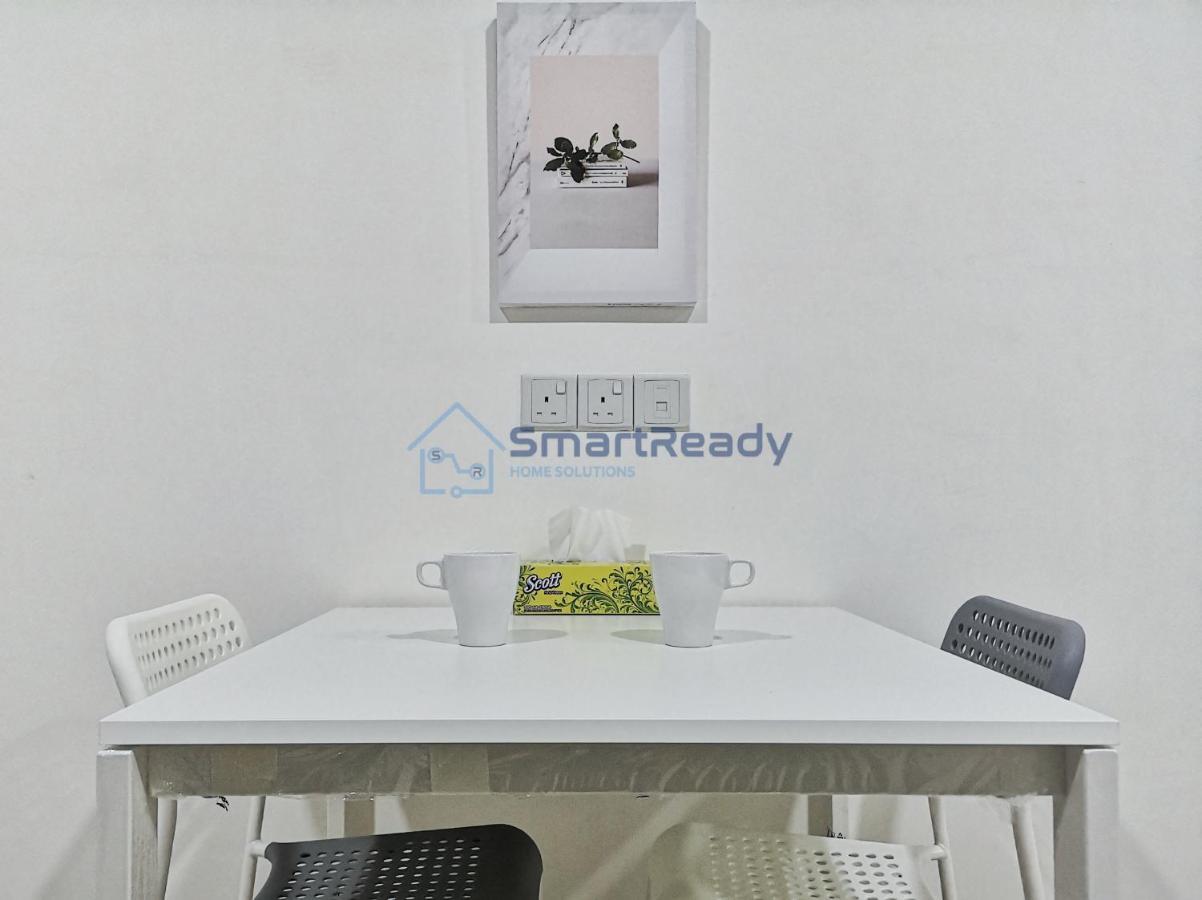 Twin Galaxy Suites By Sr Home ยะโฮร์บาห์รู ภายนอก รูปภาพ