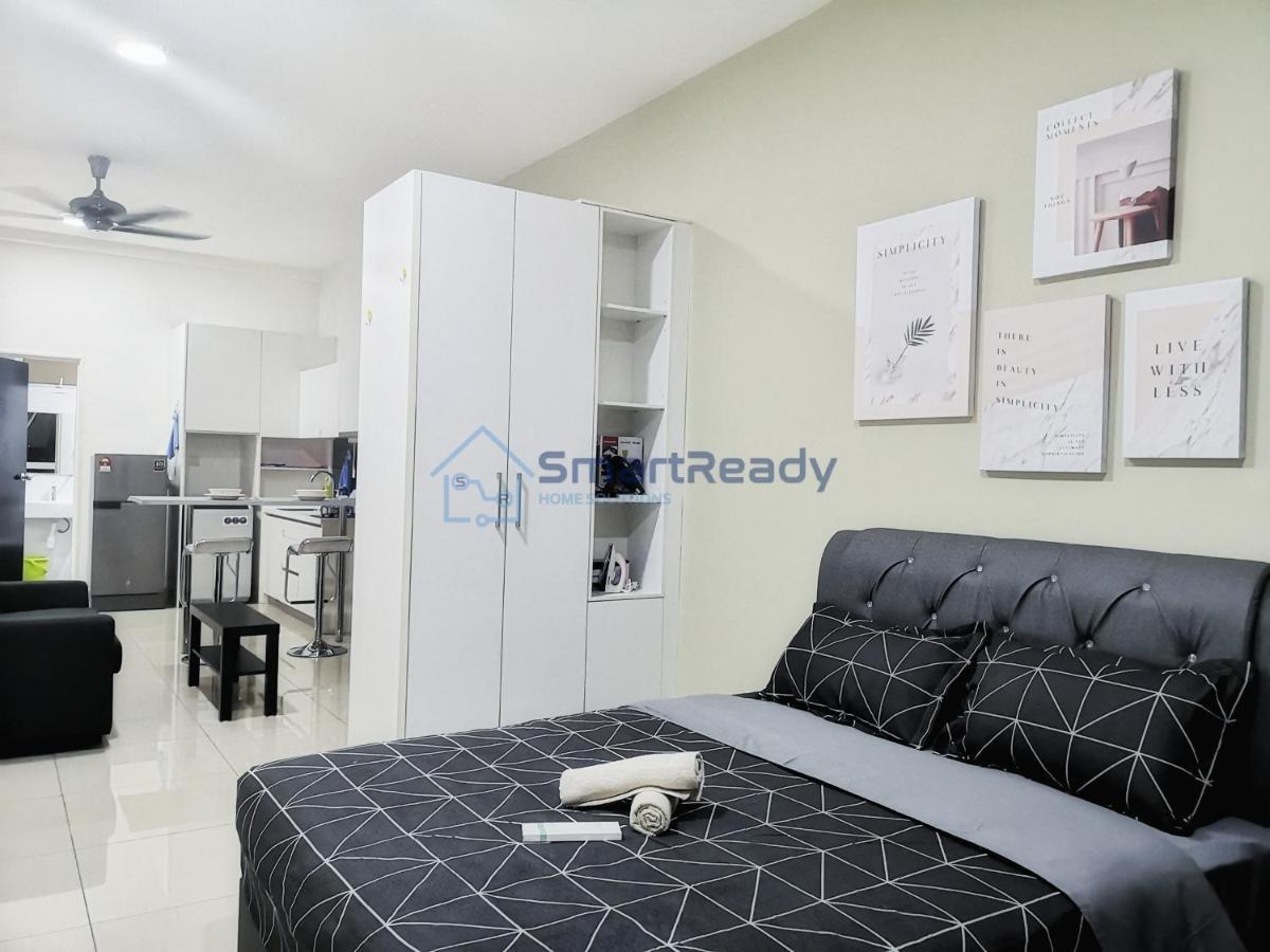 Twin Galaxy Suites By Sr Home ยะโฮร์บาห์รู ภายนอก รูปภาพ