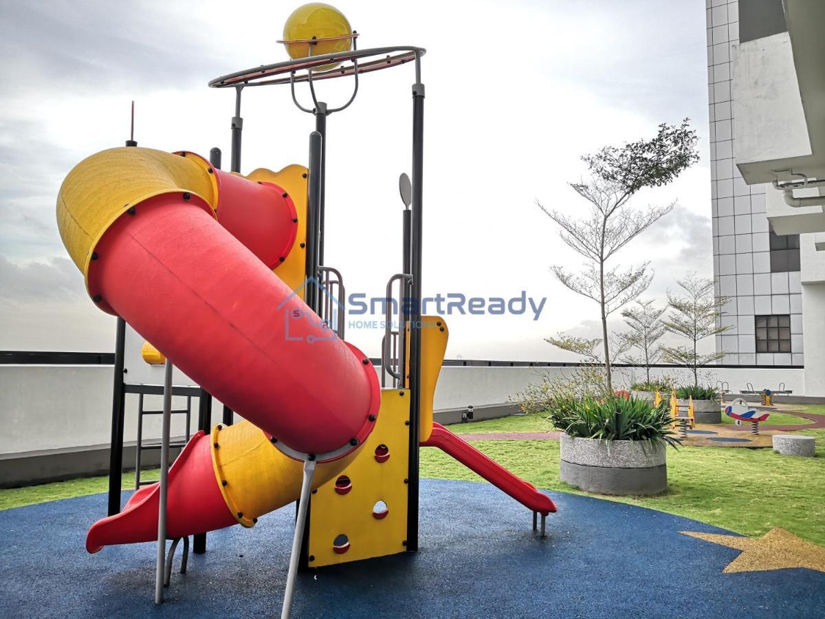 Twin Galaxy Suites By Sr Home ยะโฮร์บาห์รู ภายนอก รูปภาพ
