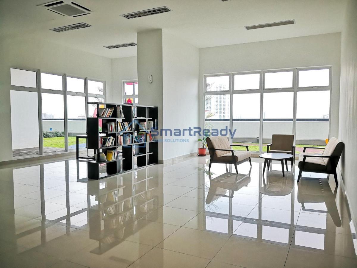 Twin Galaxy Suites By Sr Home ยะโฮร์บาห์รู ภายนอก รูปภาพ
